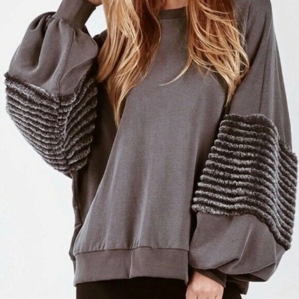 Young Fabulous & Broke Bella Faux Fur Sweatshirt_11